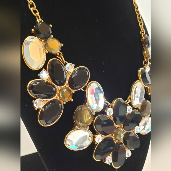 Kate Spade Black/Green/Clear Rhinestone Statement Necklace Goldtone - Picture 4 of 11